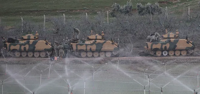 Komutanlar sınır hattında