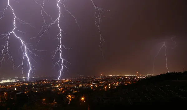 1659929897605.jpg Meteoroloji'den peş peşe uyarılar! Uyduya yansıdı sağanak geliyor | O illerde yaşayanlar dikkat | Bugün hava nasıl olacak? - 2
