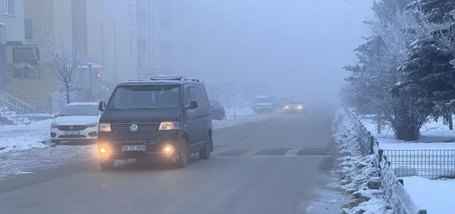 Termometreler eksi 22 dereceyi gösterdi! Erzurum buz kesti