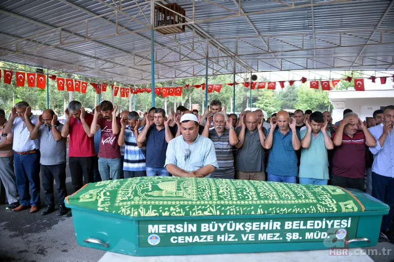 Mersin hayatını kaybeden kanser hastası Ayşe'ye ağlıyor! 17
