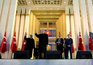 Arap dünyasından referanduma övgü