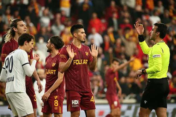 goztepe-1-adana-demirspor-1-mac-sonucu-izmirde-kazanan-yok-1640531611426.jpg Göztepe: 1 - Adana Demirspor: 1 MAÇ SONUCU | İzmir'de kazanan yok - 1