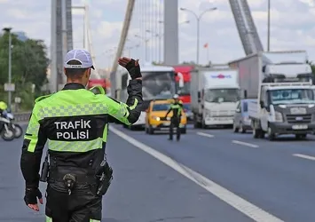 İstanbul'da yarın bazı yollar trafiğe kapatılacak