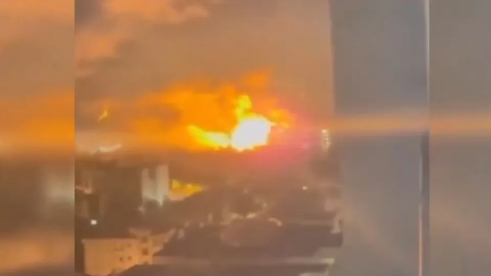 İsrail bombasının Tahran’a düşme anı