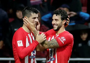 Fenerbahçe'den sürpriz stoper hamlesi! Kanarya aradığı yıldızı ispanya'da buldu...