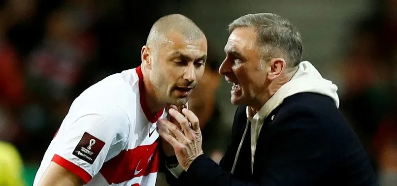 Stefan Kuntz Portekiz mağlubiyeti sonrası konuştu: Burak Yılmaz'a gurur duymalısın çünkü bu takımın kaptanısın dedim