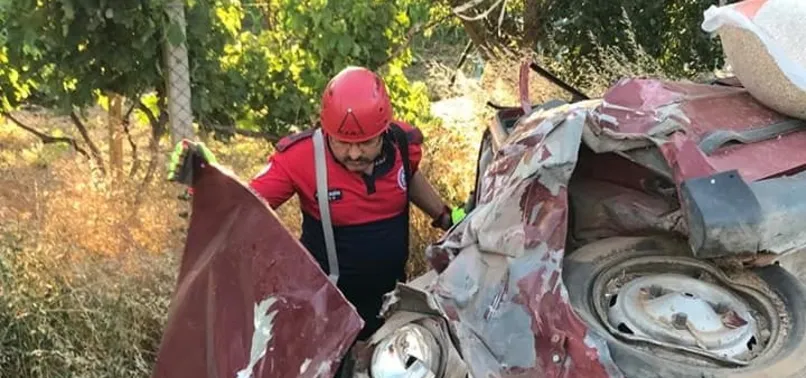 Denizli'de korkunç kaza! Çocuklarına bakayım derken karşıdan gelen araçla çarpıştı | 6 aylık bebek hayatını kaybetti