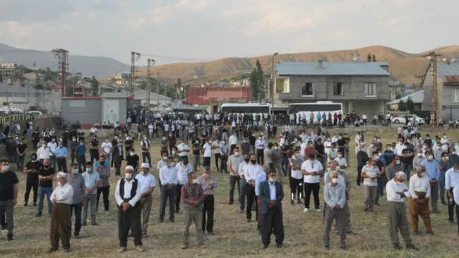 Hakkari’de kazada ölen Savaş Bayram ve Aysun Er'in evlilik hazırlığı yaptığı öğrenildi - 3