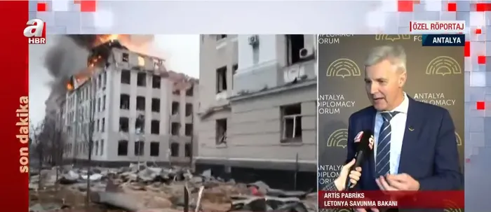 Letonya Savunma Bakanı Artis Pabriks A Haber’de