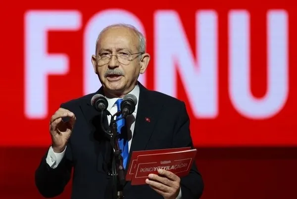 İşte Kemal Kılıçdaroğlu’nun has elemanları! TSK’ya iftira atan Hacer Foggo’dan sonra sahnet Daron Acemoğlu’nun! Atatürk hakkındaki sözleri partiyi karıştırdı