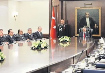 FETÖ’cüler MGK toplantılarını dinlemiş