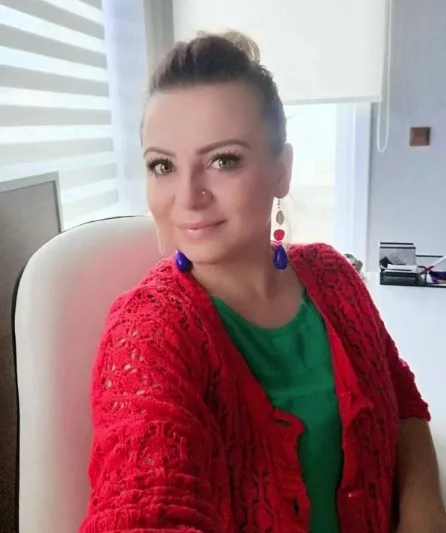 muglada-80-milyonluk-vurgun-yapan-superstar-alevin-ifadesi-ortaya-cikti-1651064056783.jpg Muğla’da 80 milyonluk vurgun yapan ‘Süperstar’ Alev’in ifadesi ortaya çıktı - 5