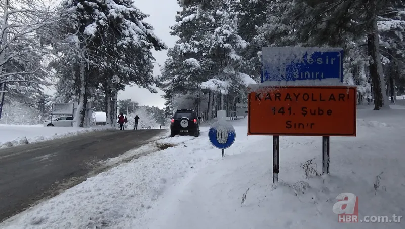 Karlı havalarda araç nasıl kullanılmalı? Sürücüler nelere dikkat etmeli? Güvenli sürüş teknikleri neler? A Haber'de anlattı 20