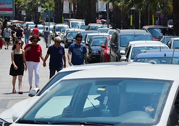 Tatilciler dönüş yolunda
