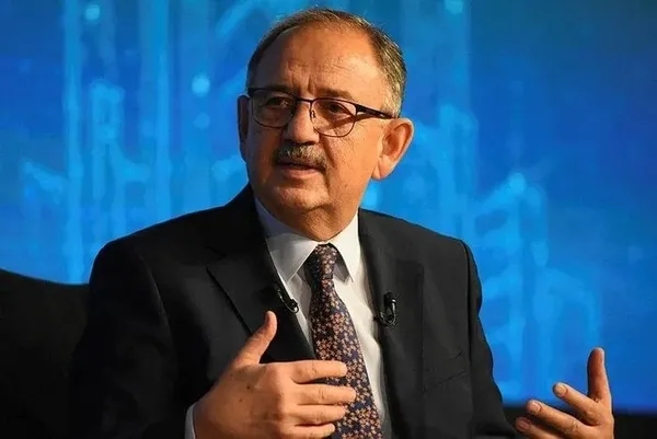 Turkuvaz Medya’da 21. Yüzyıl Belediyeciliği Yerel Yönetimler Zirvesi! Çevre, Şehircilik ve İklim Değişikliği Bakanı Mehmet Özhaseki açıklamalarda bulunuyor