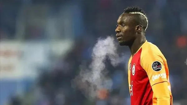 SON DAKİKA! Galatasaray Mbaye Diagne’nin sözleşmesini feshetti!
