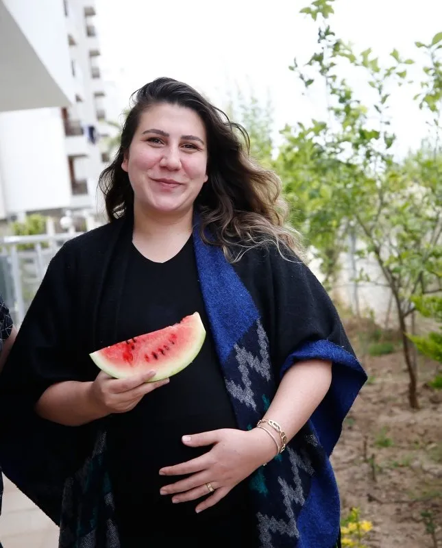 Antalya’da karpuz aşeren hamile kadının eşine özel izin