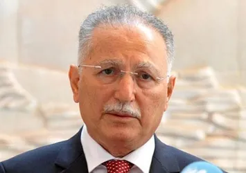 Ekmeleddin İhsanoğlu’na seçim kampanyası icrası