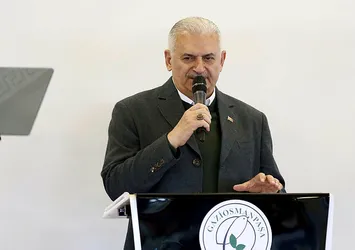 Binali Yıldırım'dan Gaziosmanpaşa'ya metro müjdesi