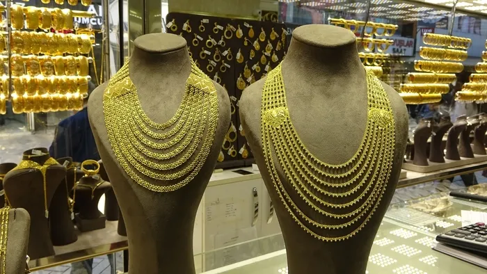 doviz-yatirimcilari-yon-mu-degistirdi-guvenli-liman-altin-yine-rekorlar-kiriyor-1760988508956.jpg FOTOĞRAF: İHA