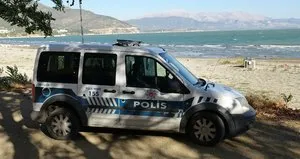 Bölge şeritle kapatıldı: Uzmanlar yola çıktı