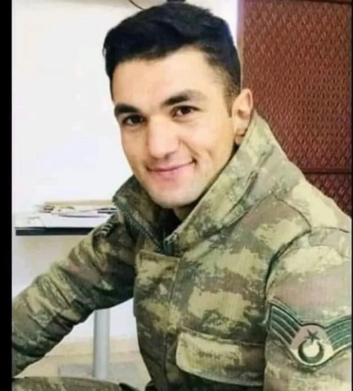 Son dakika: Yüreğimize ateş düştü! Türkiye kahramanlarını uğurladı: Başkan Erdoğan da cenaze törenine katıldı