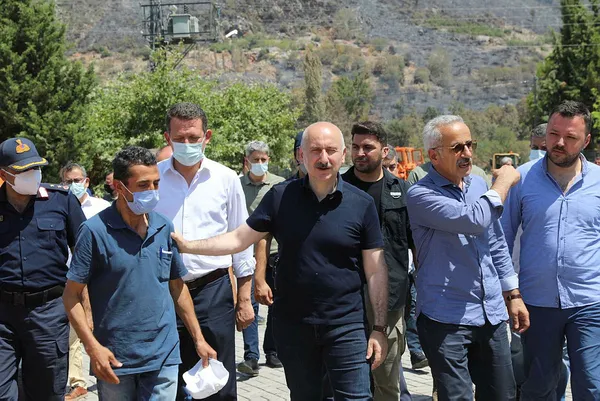 bakani-karaismailoglu-afet-bolgesinde-inceleme-yapti-1628163038778.jpg Bakanı Karaismailoğlu, afet bölgesinde inceleme yaptı - 2