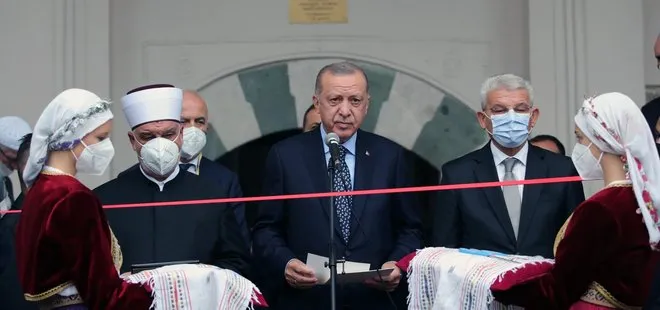 Son dakika: Başkan Erdoğan Bosna Hersek’te: İzzetbegoviç’in kabrini ziyaret etti! Başçarşı Camii’nin açılışını yaptı