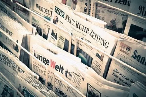 Dezenformasyon yasasına karşı çifte standart! Avrupalı heyete tokat gibi sözler | Gezi olayları sırasında sosyal medyada paylaşılan fotoğrafları gösterdi