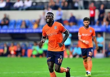 Demba Ba Başakşehir'e, Adebayor Fenerbahçe’ye!