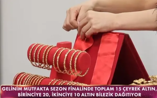 gelinim-mutfakta-13-temmuz-2023-puan-durumu-gelinim-mutfakta-kim-birinci-oldu-ceyrek-altini-kim-kazandi-1689252000128.jpg Gelinim Mutfakta 13 Temmuz 2023 puan durumu! Gelinim Mutfakta kim birinci oldu, çeyrek altını kim kazandı? - 1