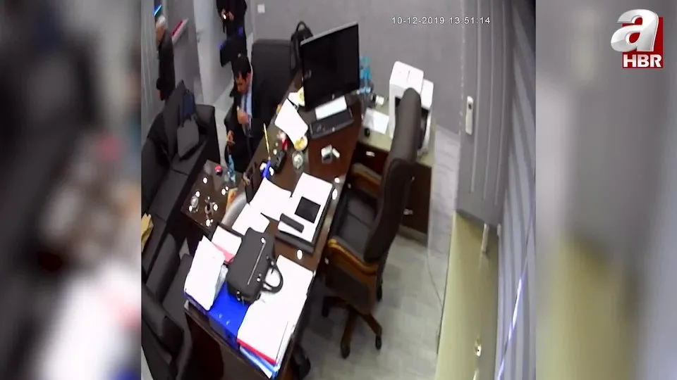 Ekrem İmamoğlu’nun balya balya rant ağı tek tek deşifre! Küçükçekmece Belediye Başkanı Kemal Çebi’nin oğlu Serkan Çebi’nin de görüntülerde olduğu ortaya çıktı