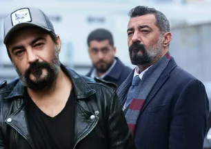 Sustalı Ceylan'ın Bekri Celil Nalçakan'ın kız kardeşi esmer tam bir güzeli çıktı!