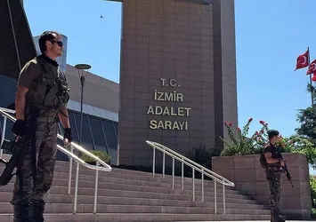 'Kaçma ihtimalim yok' diyen sanık duruşma salonundan kaçtı