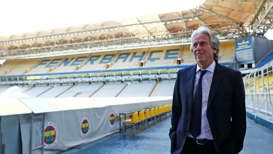 İşte Fenerbahçe'nin üçüncü transferi! Jorge Jesus'un gözdesi geliyor