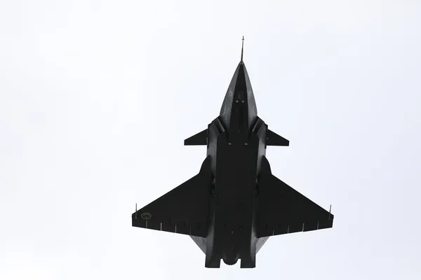 Kızılelma testleri birer birer atlıyor! İniş takımları kapalı ilk uçuş tamam! İşte o görüntüler...