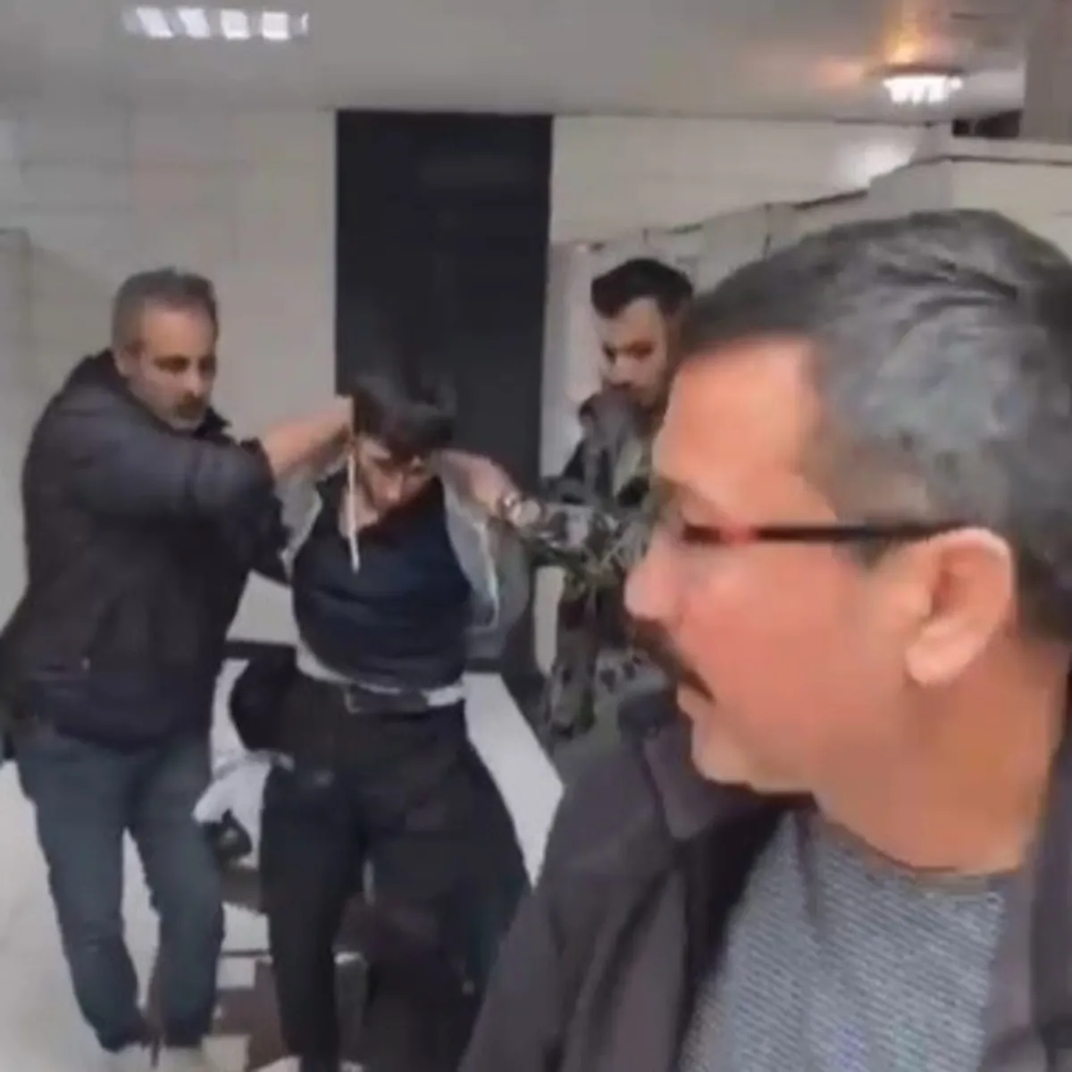 Hapse girmemek için 2 ay tuvalette yaşadı