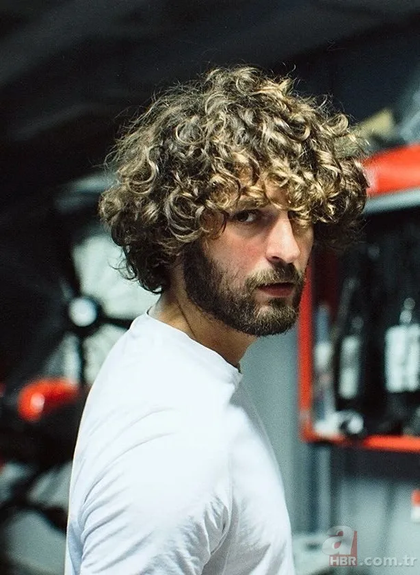 Kırımız Oda’nın Rezzan’ı Nihal Yalçın olay oldu! O gerçek herkesi şaşırttı 10