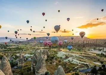 Kapadokya’da balon turları iptal edildi