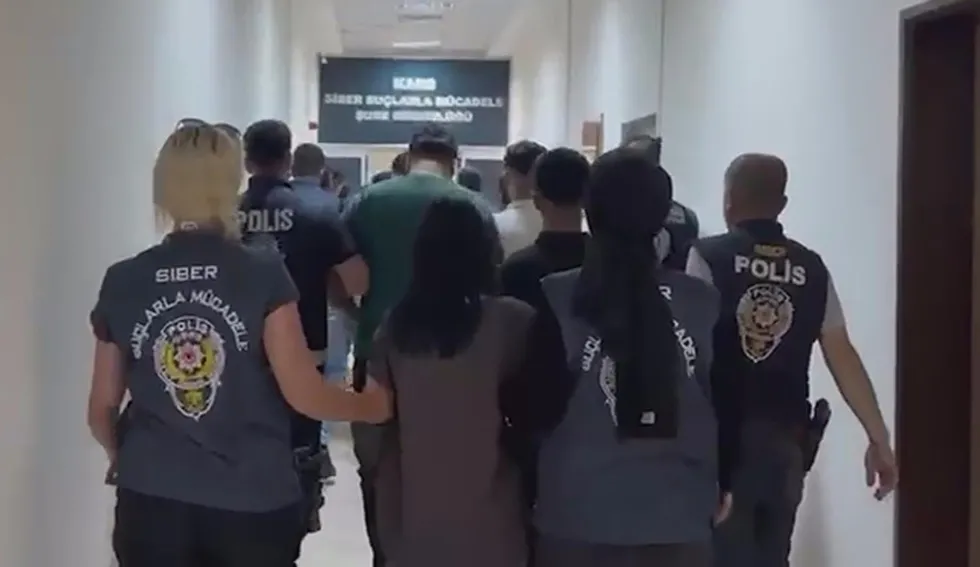 8 ilde 'sahte iş' operasyonu: 21 şüpheli tutuklandı - 2