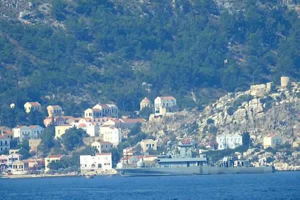 Doğu Akdeniz'de hareketli saatler! Türk fırkateyni yeniden Kaş'ta... - 3