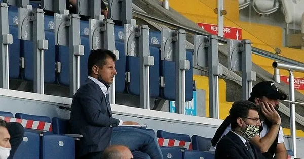 fenerbahcede-emre-belozoglunun-gorevi-resmen-belli-oluyor-1603725143269.jpg Fenerbahçe'de Emre Belözoğlu'nun görevi resmen belli oluyor! - 1