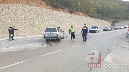 SON DAKİKA | 2 otomobil ve 1 servis aracı çarpıştı! Bursa’da zincirleme kaza
