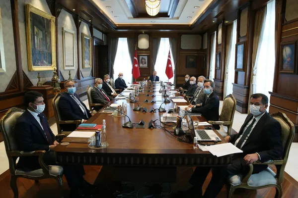 Son dakika: Cumhurbaşkanlığı Yüksek İstişare Kurulu Başkan Erdoğan başkanlığında toplandı