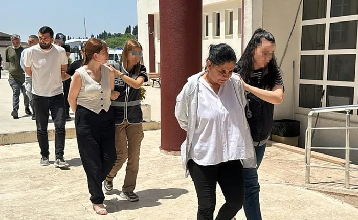 50 milyon TL’lik vurgunda ünlü oyuncu gözaltında! Ücretsiz tatil tuzağına operasyon: Çok sayıda kişi yakalandı