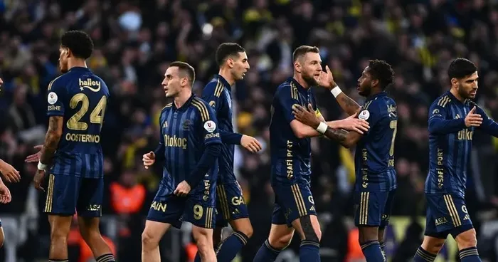 Sarı-Lacivertliler Eyüpspor’u rahat geçti! MAÇ SONUCU: İKAS EYÜPSPOR 0-3 FENERBAHÇE