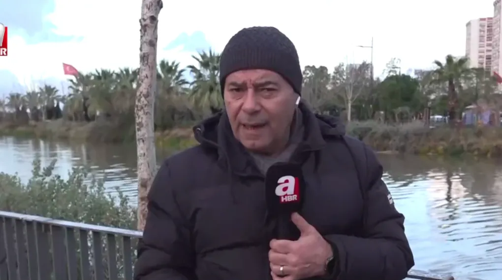 İzmir'de sağanak hayatı olumsuz etkiledi!