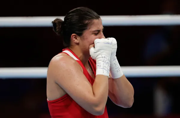 Son dakika: Olimpiyat Şampiyonu Busenaz Sürmeneli! Buse Naz Çakıroğlu da gümüş madalya kazandı