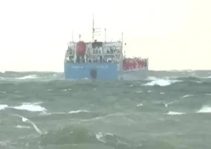 Birbirine temas eden 2 tankere müdahale