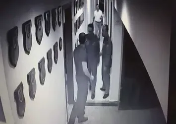 Darbe gecesi Gülen’le canlı yayın yaptılar